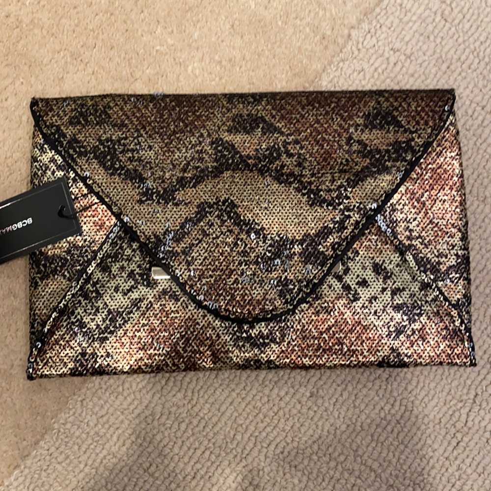 New Bcbg Harlow Envelope Purse clutch